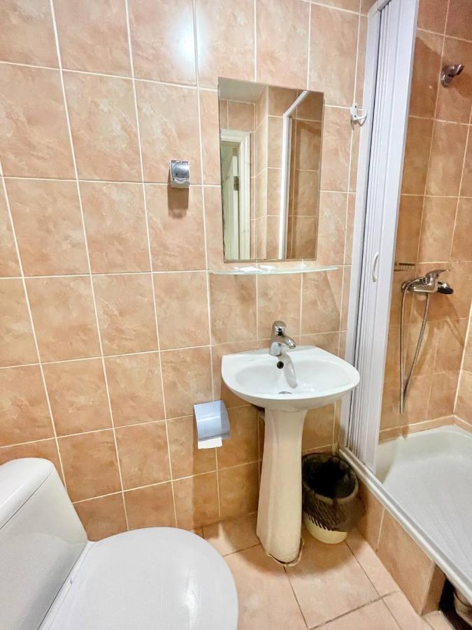 קייב Hotel 7F מראה חיצוני תמונה