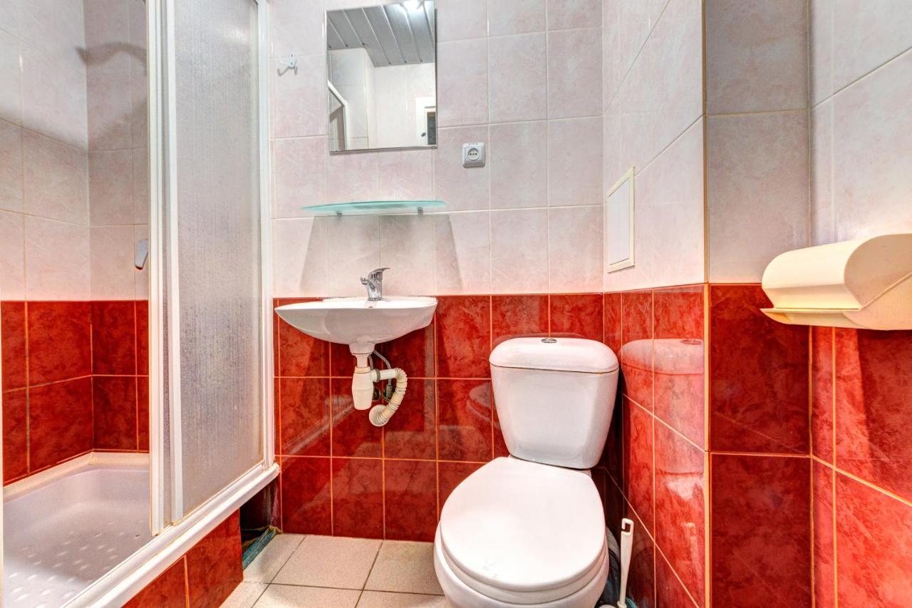 קייב Hotel 7F מראה חיצוני תמונה