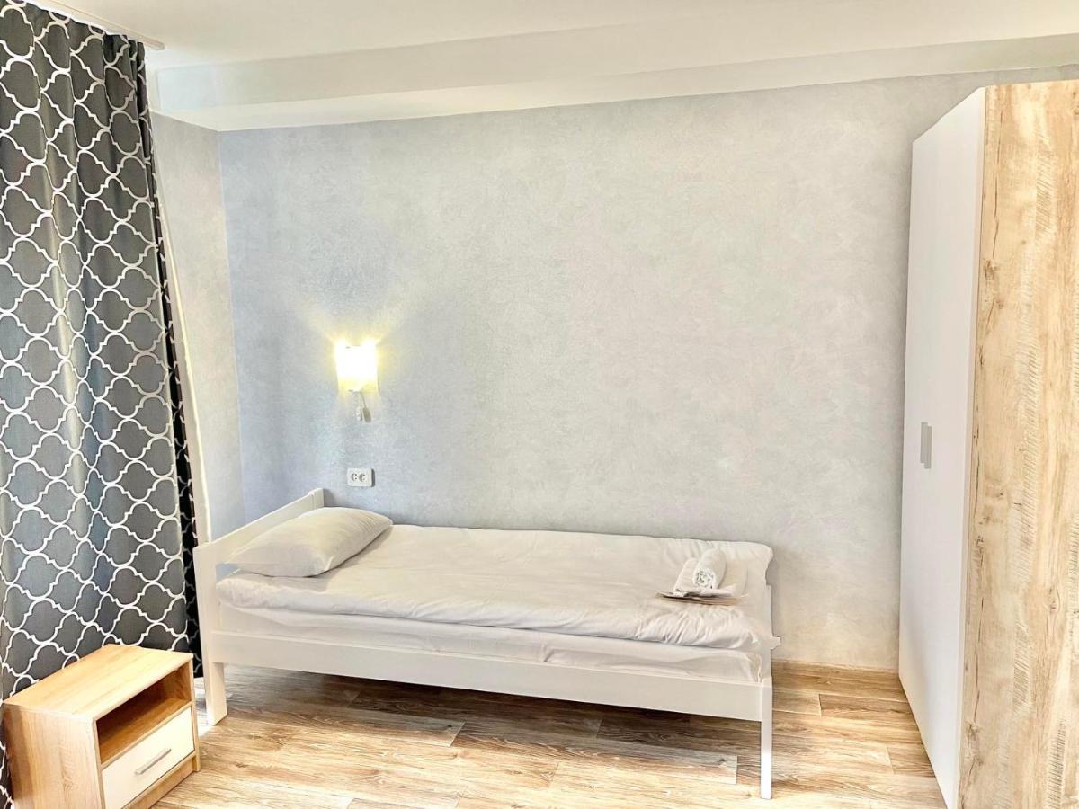 קייב Hotel 7F מראה חיצוני תמונה